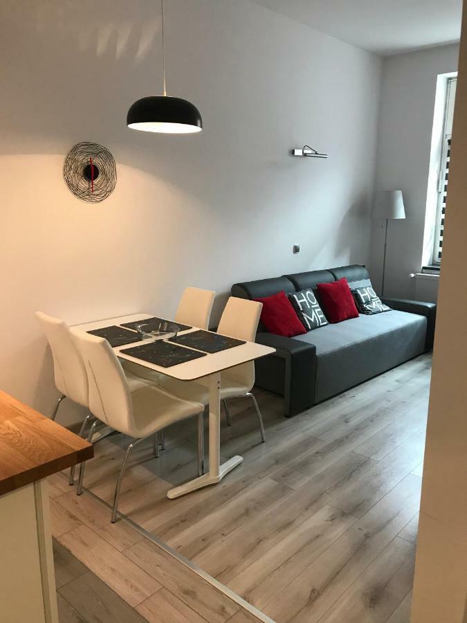 Apartamenty Jana คาโตวีตเซ ภายนอก รูปภาพ