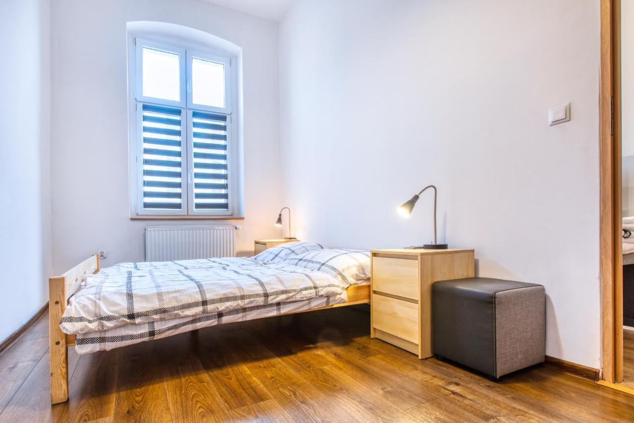 Apartamenty Jana คาโตวีตเซ ภายนอก รูปภาพ