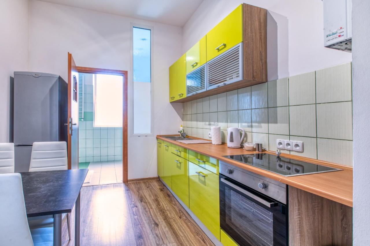 Apartamenty Jana คาโตวีตเซ ภายนอก รูปภาพ