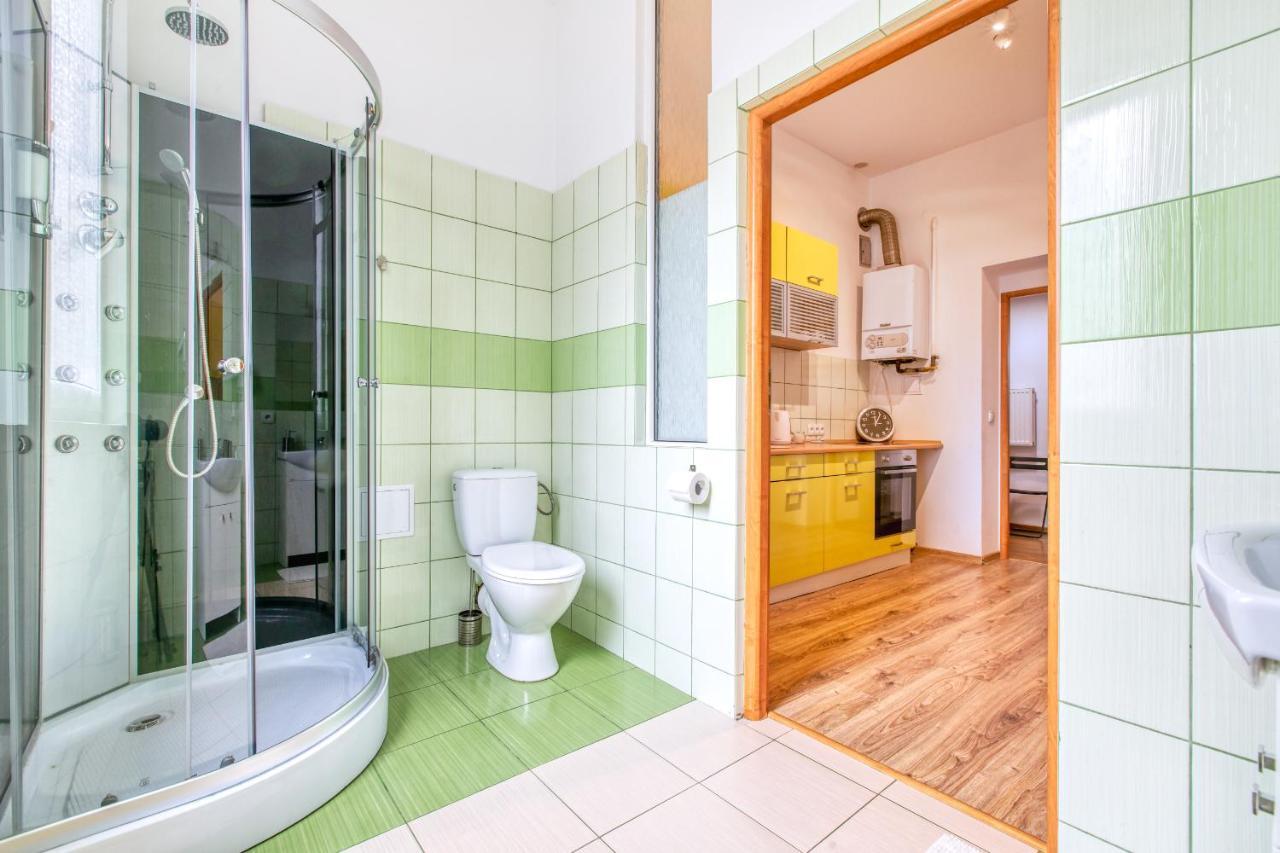 Apartamenty Jana คาโตวีตเซ ภายนอก รูปภาพ