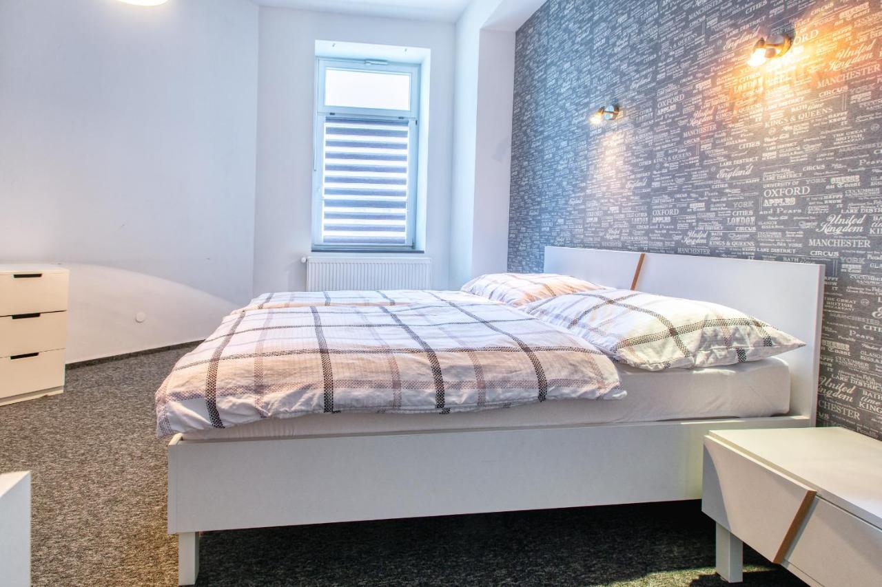 Apartamenty Jana คาโตวีตเซ ภายนอก รูปภาพ